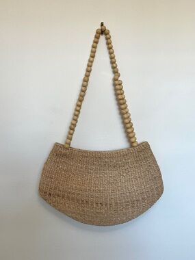 Aranaz woven bag beach holiday style Wood bead details